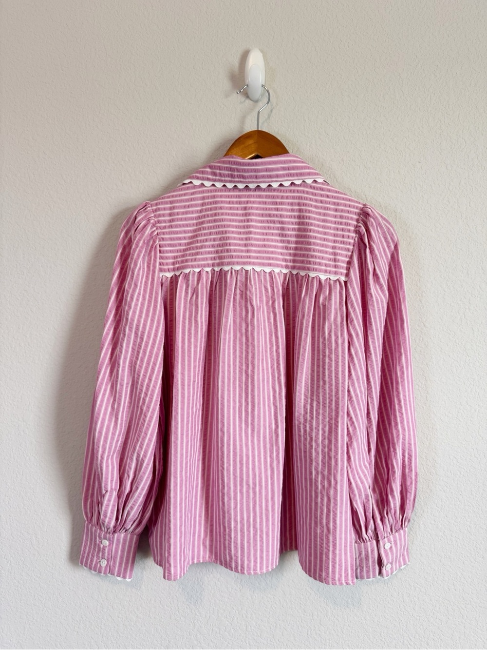 Entro Pink Striped Puff Sleeve Ric Rac Detail Grand Millenial Button Down Top S - Picture 8 of 10